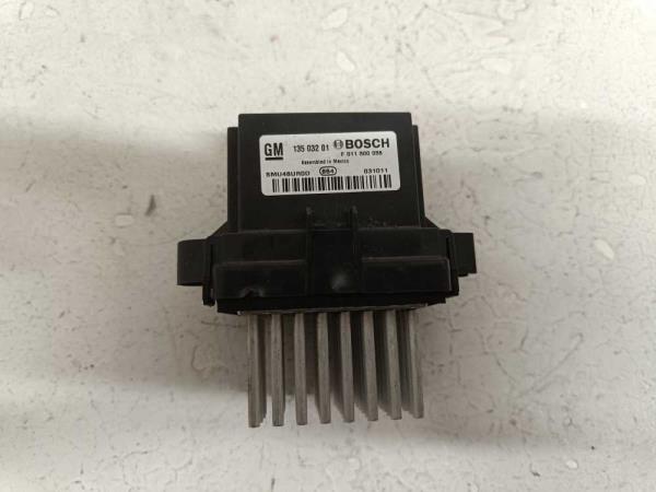 RESISTANCE CHAUFFAGE OPEL ASTRA J - Vue 2